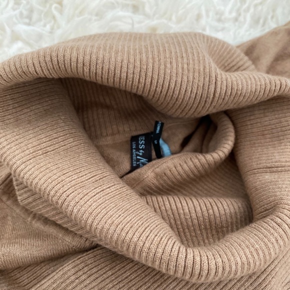 guess by marciano
Turtle-neck Long Sweater Dress - Picture 4 of 4